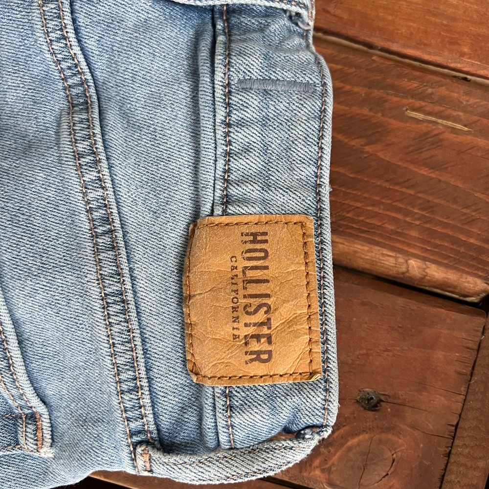Hollister ripped jeans
